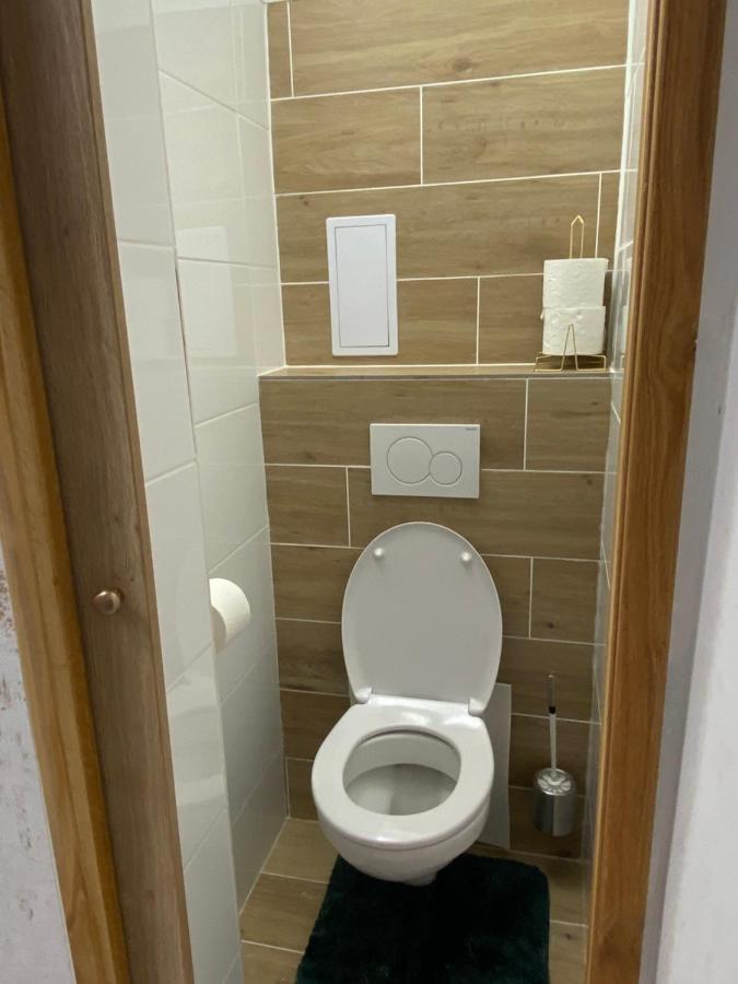 Zeus Apartman Rajecké Teplice Exterior foto
